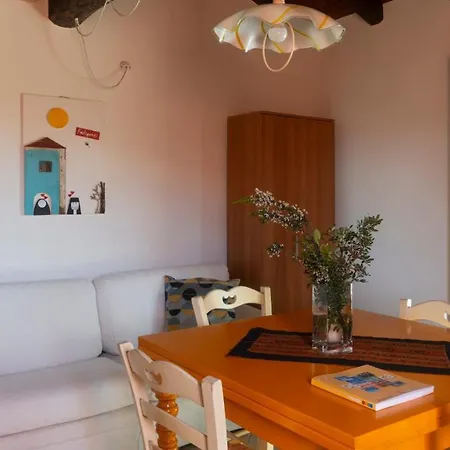 Apartamento Sa Perda A 250 M Dal Mare