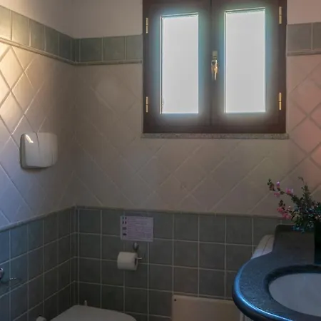 Apartamento Sa Perda A 250 M Dal Mare *